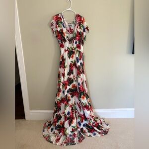 New Meghan Fabulous LA Floral Maxi Dress